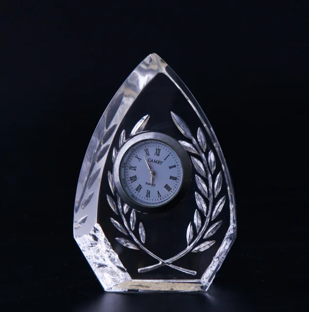 engraved cheap crystal glass clock gift for souvenir baby