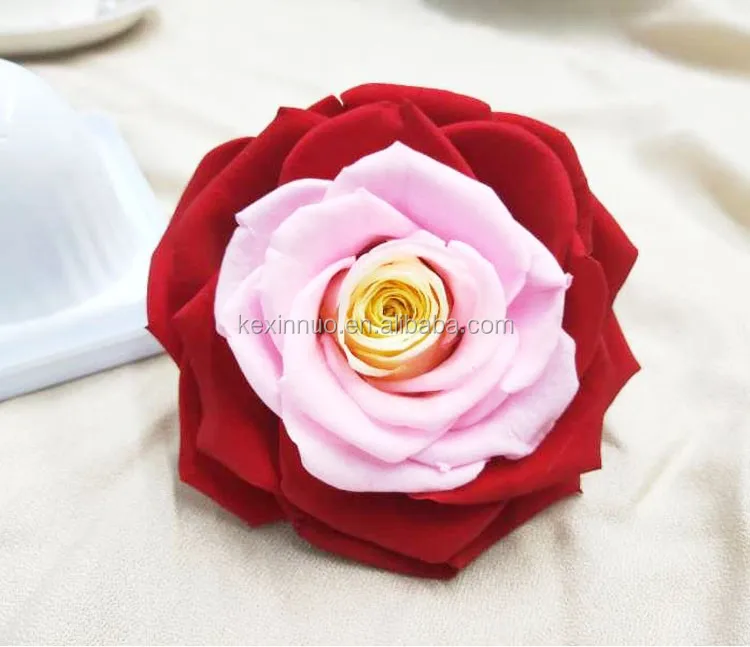 decorative flowers & wreaths  we can make the preserved rose