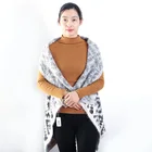 Private Label Pure White Pattern Personalized Plain Polar Woman Pastel Scarf Shawl With Fur