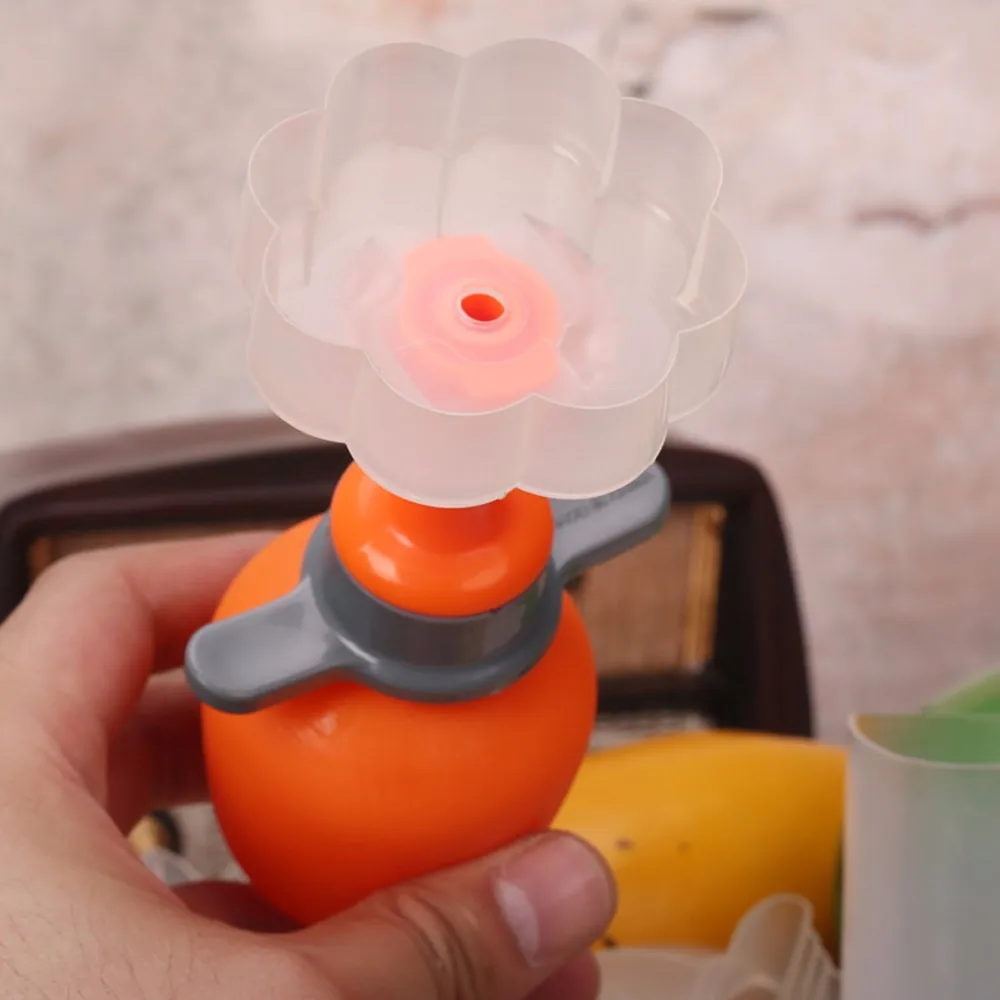 Eco-friendly Plastic Decorative Fruit Cutters Shape Cutter Slicer Cutter Veggie Food Kitchen Accessories Cooking Tools KC1360