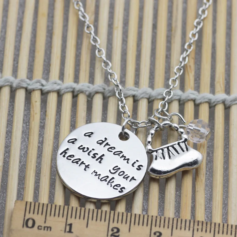 4052190827_1514953875