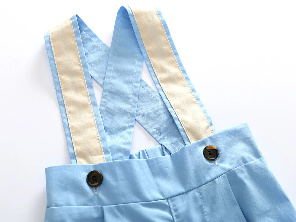 7402323526_457880003