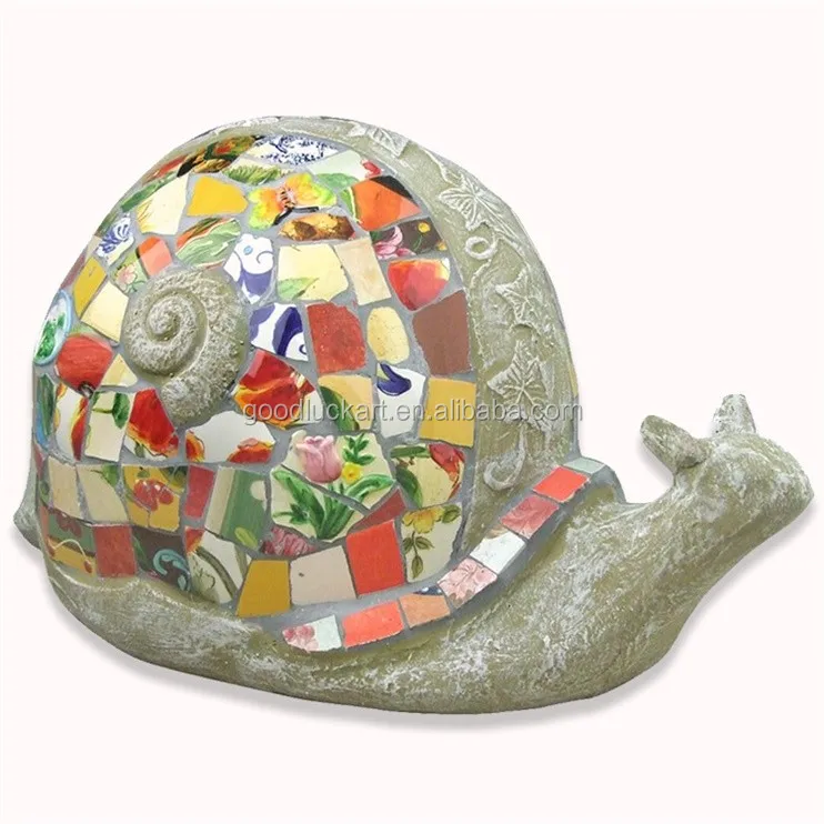 hand draw new pattern beautiful ceramic animals garden snail