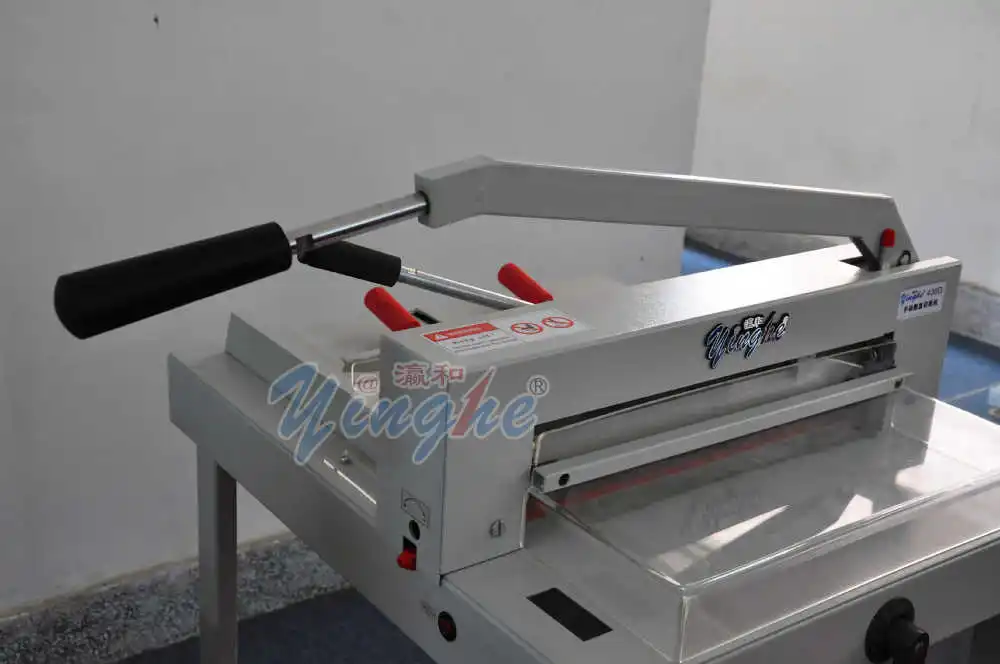 manufacture in Guangzhou China with CE approval cross cutting machine for paper