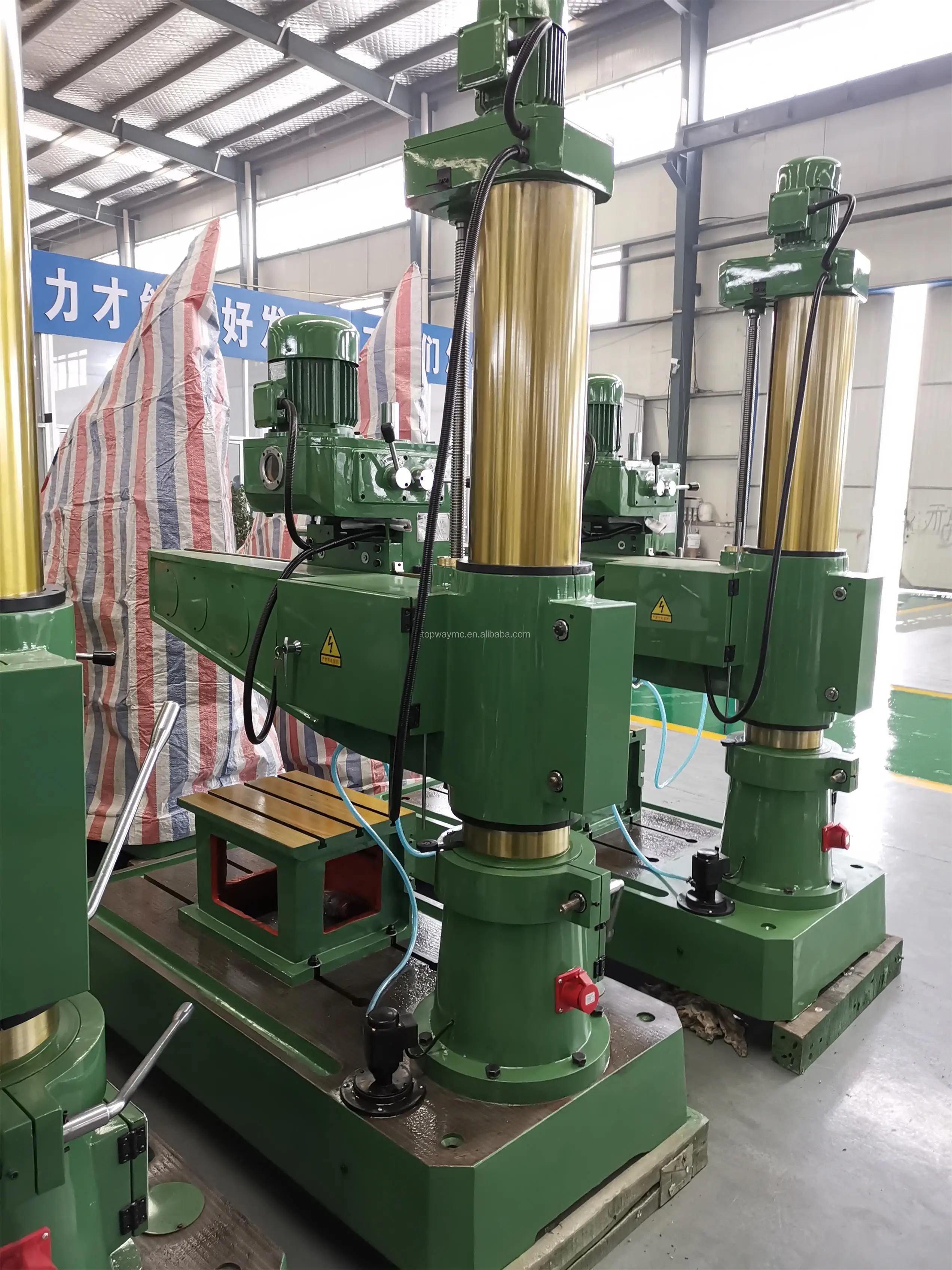 Z X Mechanical Metal Vertical Radial Drilling Machine Buy Z