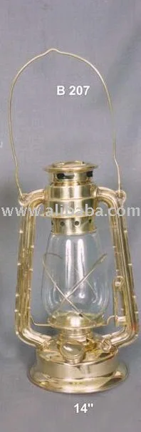 Laiton kérosène lanterne