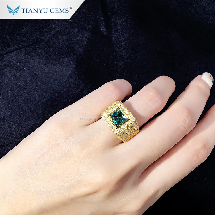 Tianyu gems sterling silver man Ring 7*7mm princess cut green Moissanite Wedding ring for men.jpg