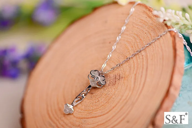 MLA82 Jewelry 2014 amber pendants