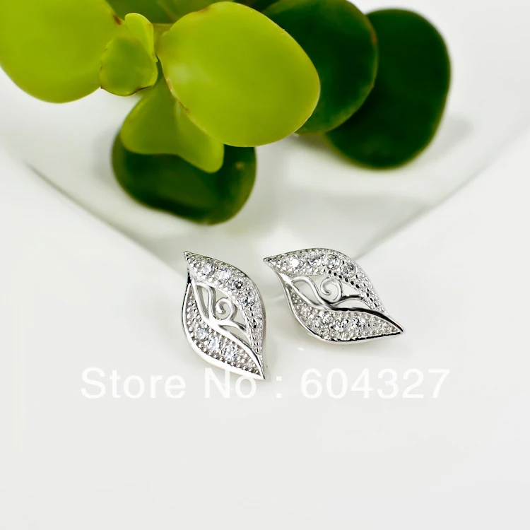 Wholesale 1 Pair 100% Full 925 Sterling Silver Leaf Stud Earrings Women Jewelry Micro Pave Silver Earrings Bricnos GNE0302