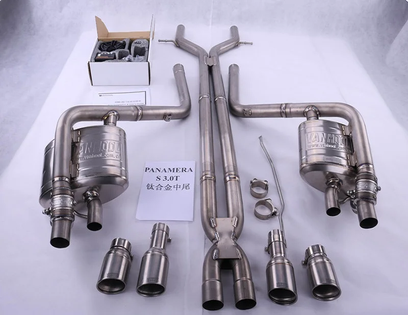 PANAMERA S exhaust.jpg