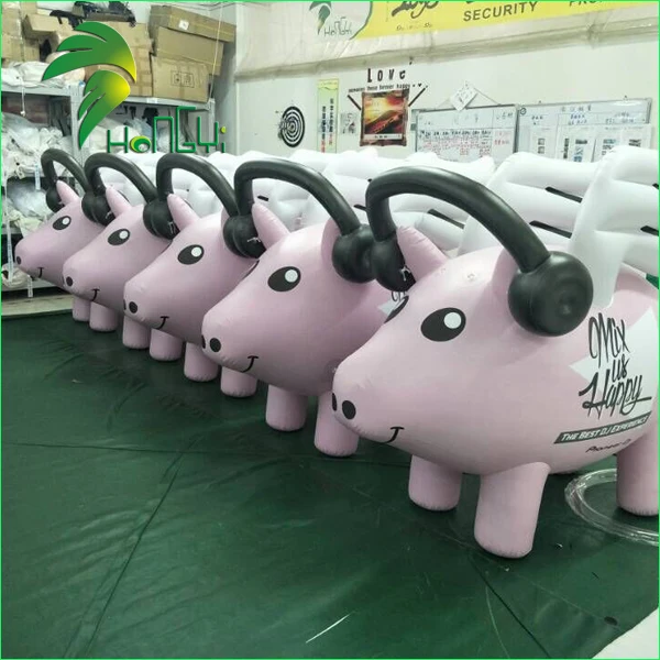 flying pig (4)