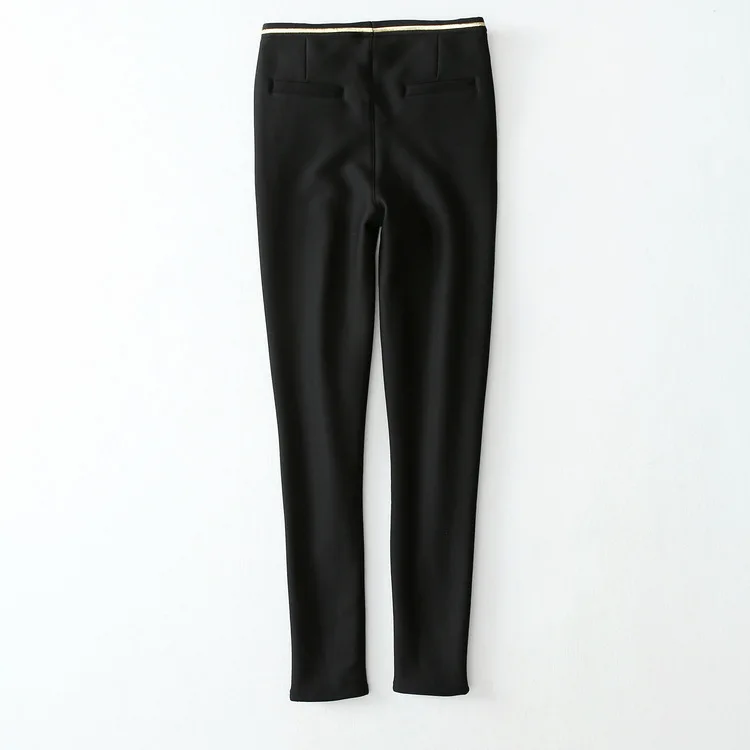 9 - 5632942795_53898964