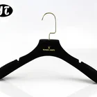 LY052 Luxury black velvet hanger cusatomized logo plastic cheaper coat hanger
