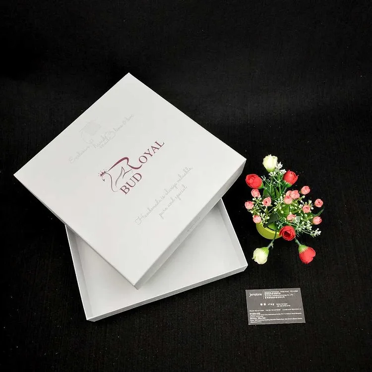 custom full or white color square shaped cardboard box with