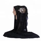 China suppliers 2018 new style Low MOQ muslim women scarf shawls hijab