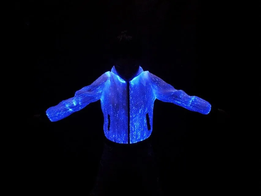 Белые Куртки Светящиеся В Темноте — Krutayakurtka.ru