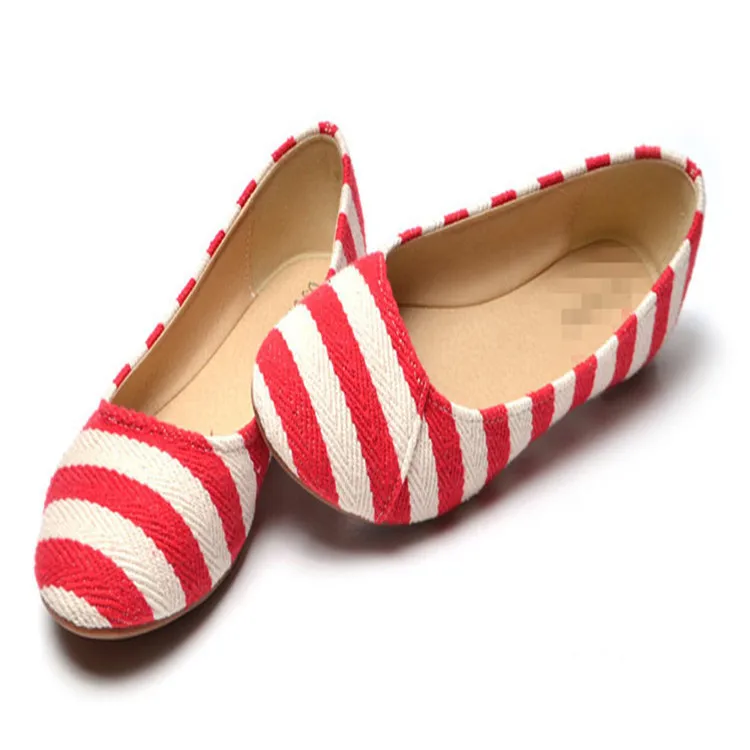 Shallow Mouth Flat Heel Shoes Single Shoes Korean Version Omelet Stripe Female Shoes 2015 Lazy people Leisure The Canvas Shoes