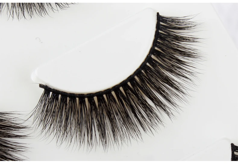 eyelashes.jpg