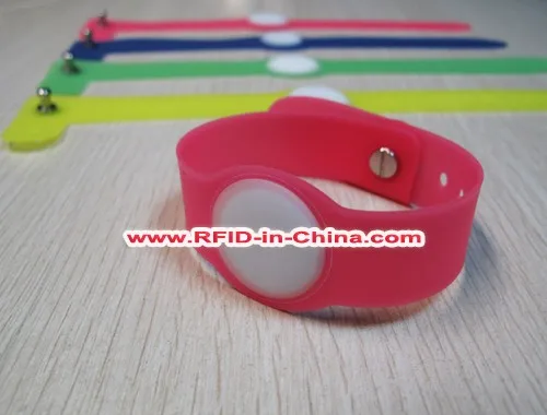 2015 Most Popular RFID Colorful ABS Wristbands for Cashless Payment