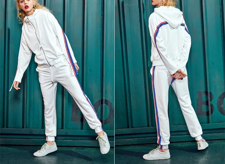 wholesale latest design custom fashion sport women tracksuit no