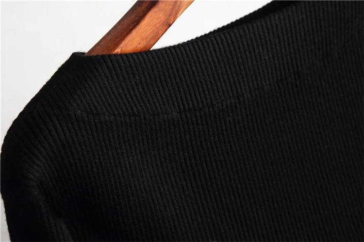 4323955714_2000613867