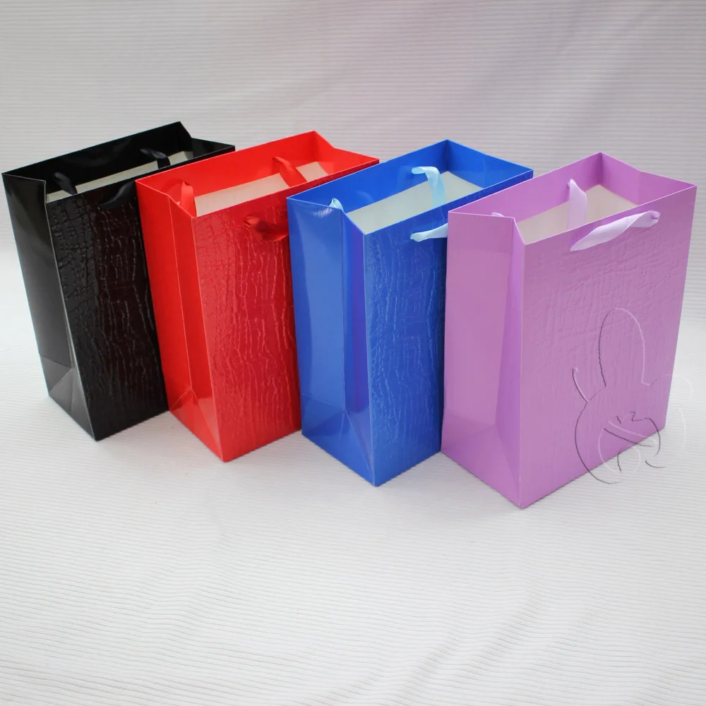 china gift paper bag free sample wholesale