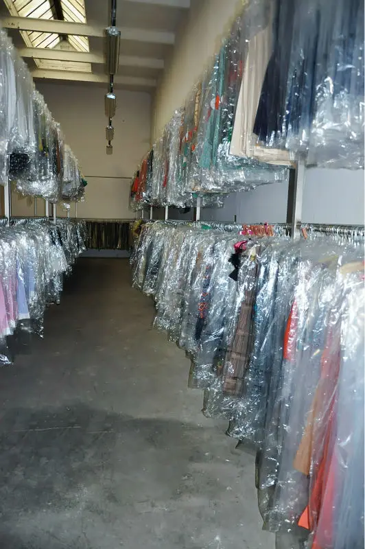 Branded Clothes and Shoes for Outlet Stores