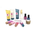 ODM/OEM Toiletry Body Wash Bubble bath, perfume, body lotion, lip balm Gift Set
