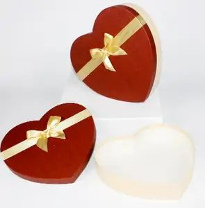 recycled cardboard paper heart shape gift box with wooden design