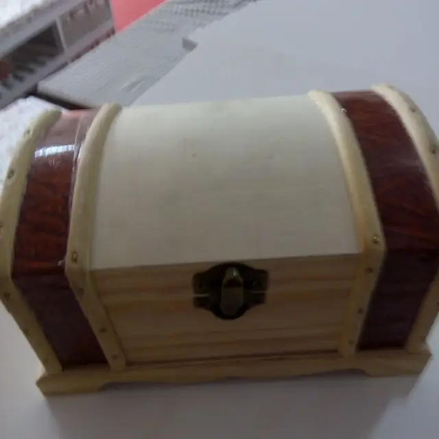 retro atmosphere lock wooden jewelry ring gift box