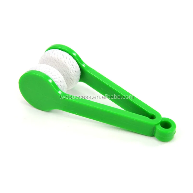 glasses cleaning brush 3