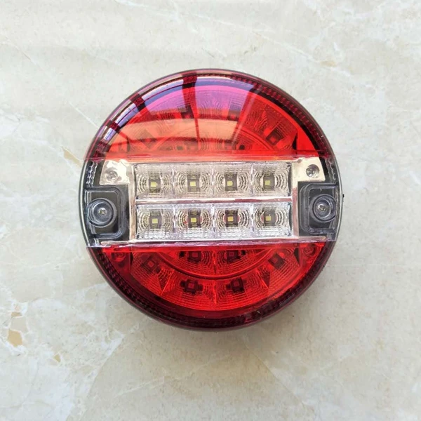 tail light (1).jpg