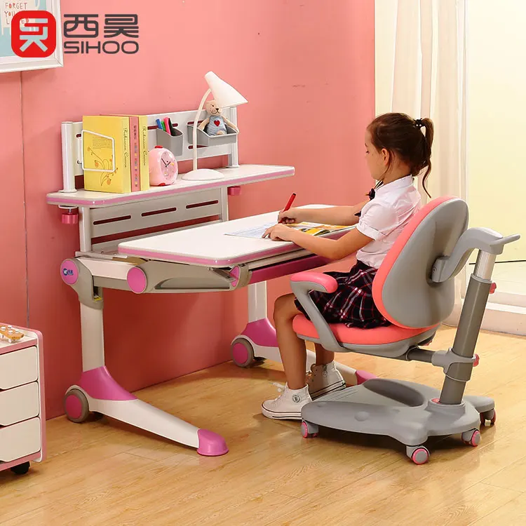 kids room with study table