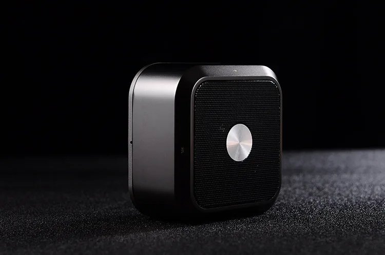 Hot Product B100 5W Powerful Sound Box New Square Bluetooth Speaker with build in Microphone