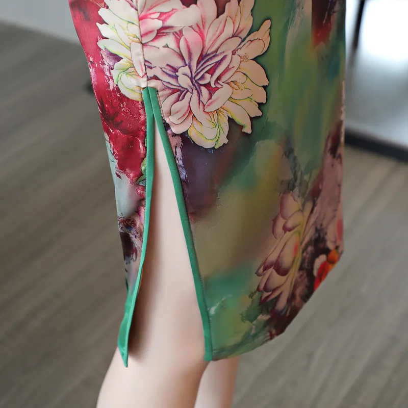 2017 New Hot Fashion Cheongsam Dress Traditional Vintage Chinese Women Satin Short Sleeve Slim Party Sexy Qipao Dress M-XXXL (7)