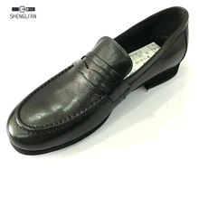 China manufacture bottom price flat sole shoes