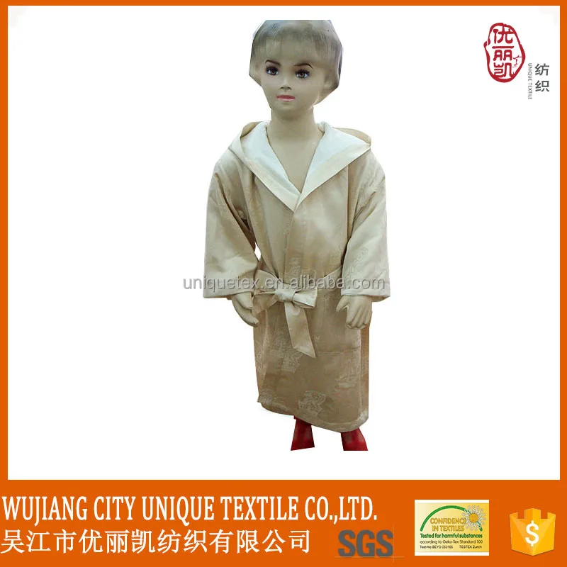 Children Beautiful Soft Bathrobe hooded new design microfleece children's bathrobe