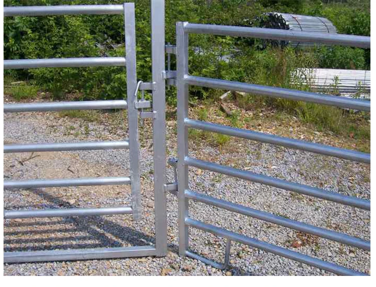 Oval rail cattle panels.jpg