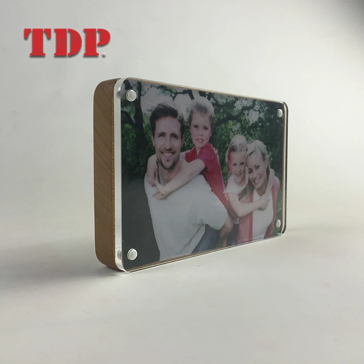 Factory Custom Simple Clear Acrylic Magnetic For Decoration sixy picture Photo Frame