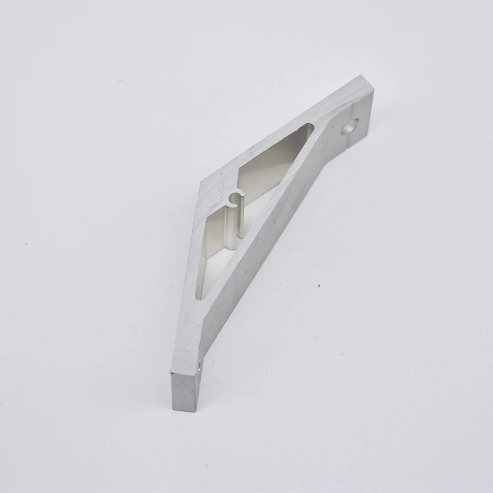 MV-L7070-50 Aluminium 6063 t5 135 degree profile corner piece