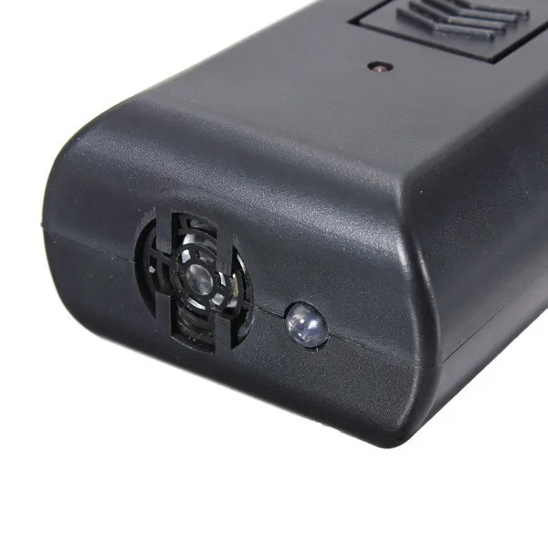 1Pcs New Arrival High Quality Black Dog Pet Ultrasonic Aggressive Dog Repeller Train Stop Barking Training Device