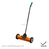 /product-detail/36-inch-industrial-ground-sweeper-magnetic-sweeper-60693570362.html