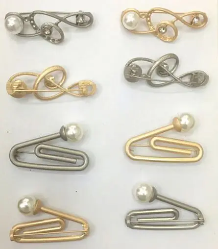 Großhandel Kleine Tiny Metall Mini Gold Silber Schwarz messing bunte große sicherheit pins, neue hohe qualität heißer verkauf