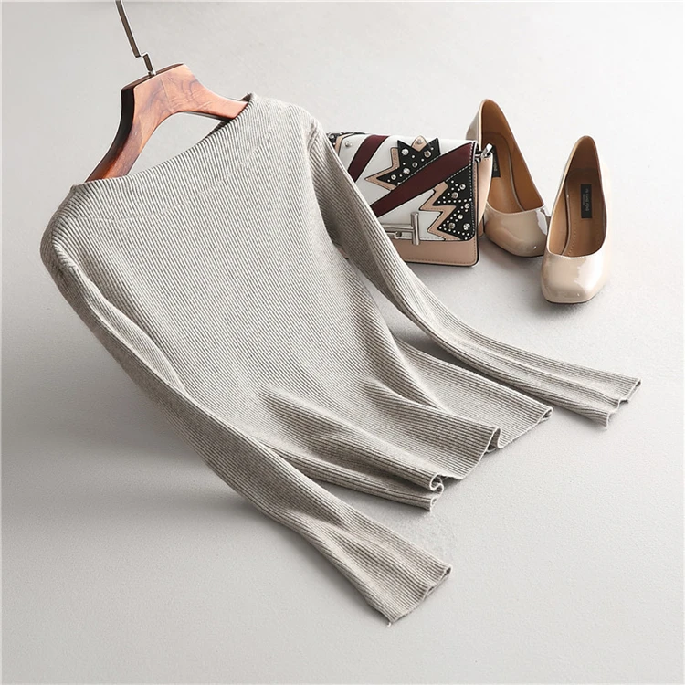 4323961943_2000613867