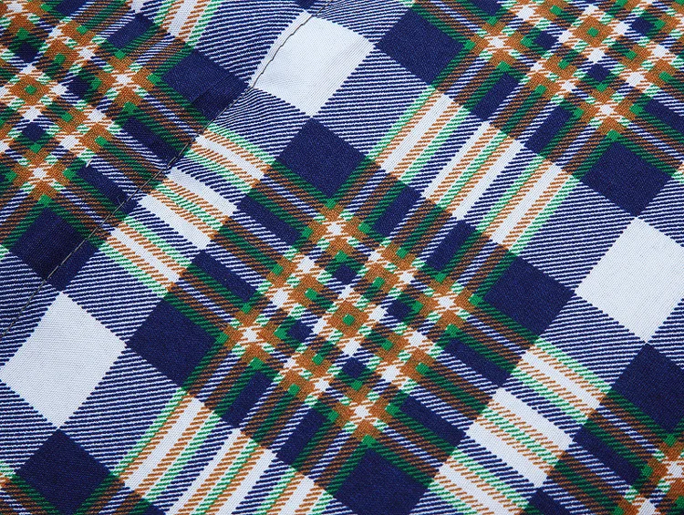 1084048696_1178351480