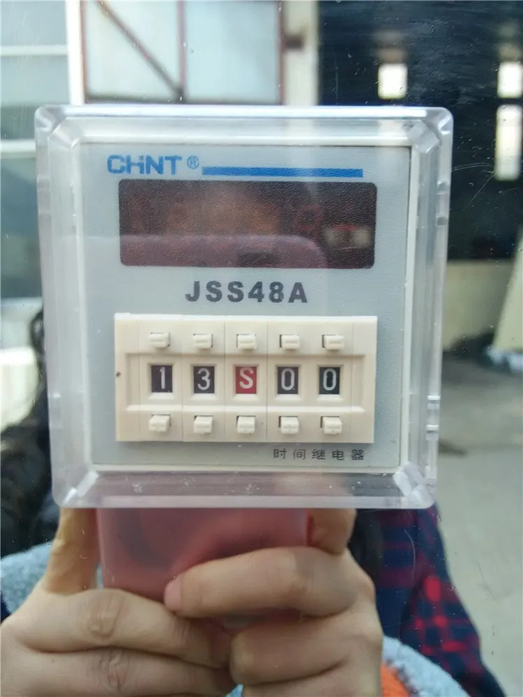 VI03