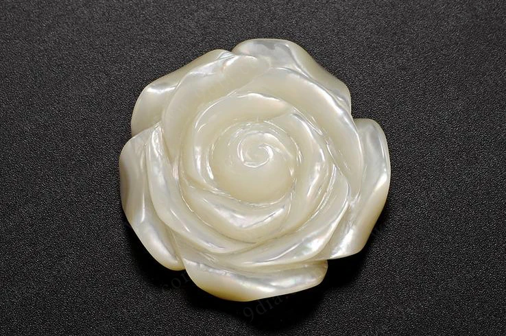 Online Shop Factory Price Big Size Fashion Accessories Mother of Pearl Oyster Carving Rose Flower