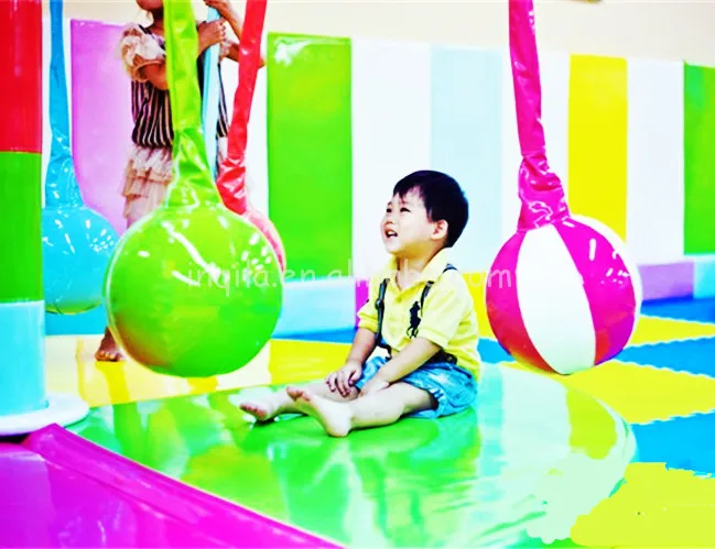 merry go round (2).jpg