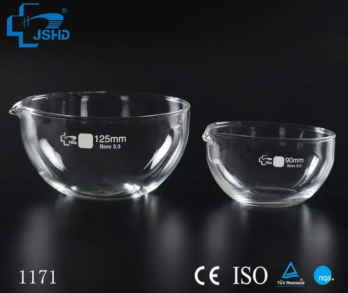 lab glass evaporating dish