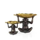 Luxury home furnishing articles resin handmade monkey tray sculpture home decor